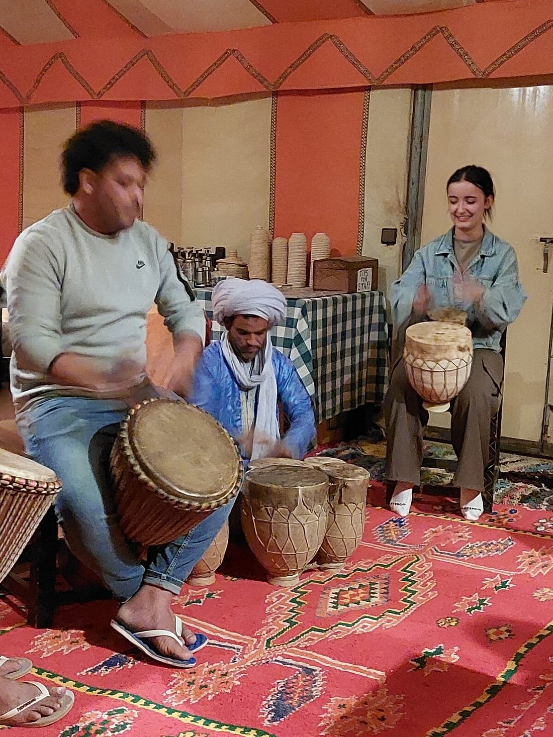 Música bereber en el campamento